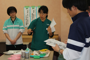 新入職員研修「食事の形態と食事介助」